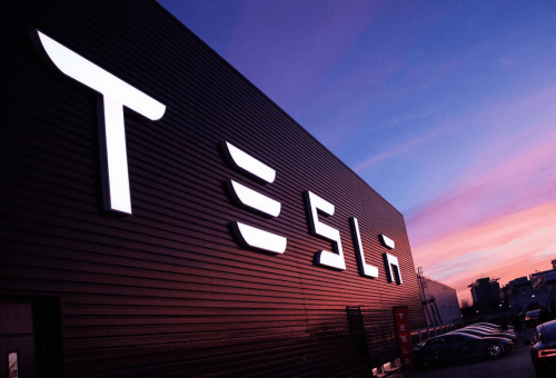 Нарушение данных Tesla, обвиняемое в «неправомерных действиях инсайдеров»